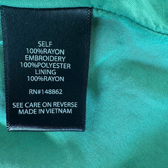 Torrid Eyelet Babydoll Top 1X Halter Green Floral Tiered - Picture 9 of 11